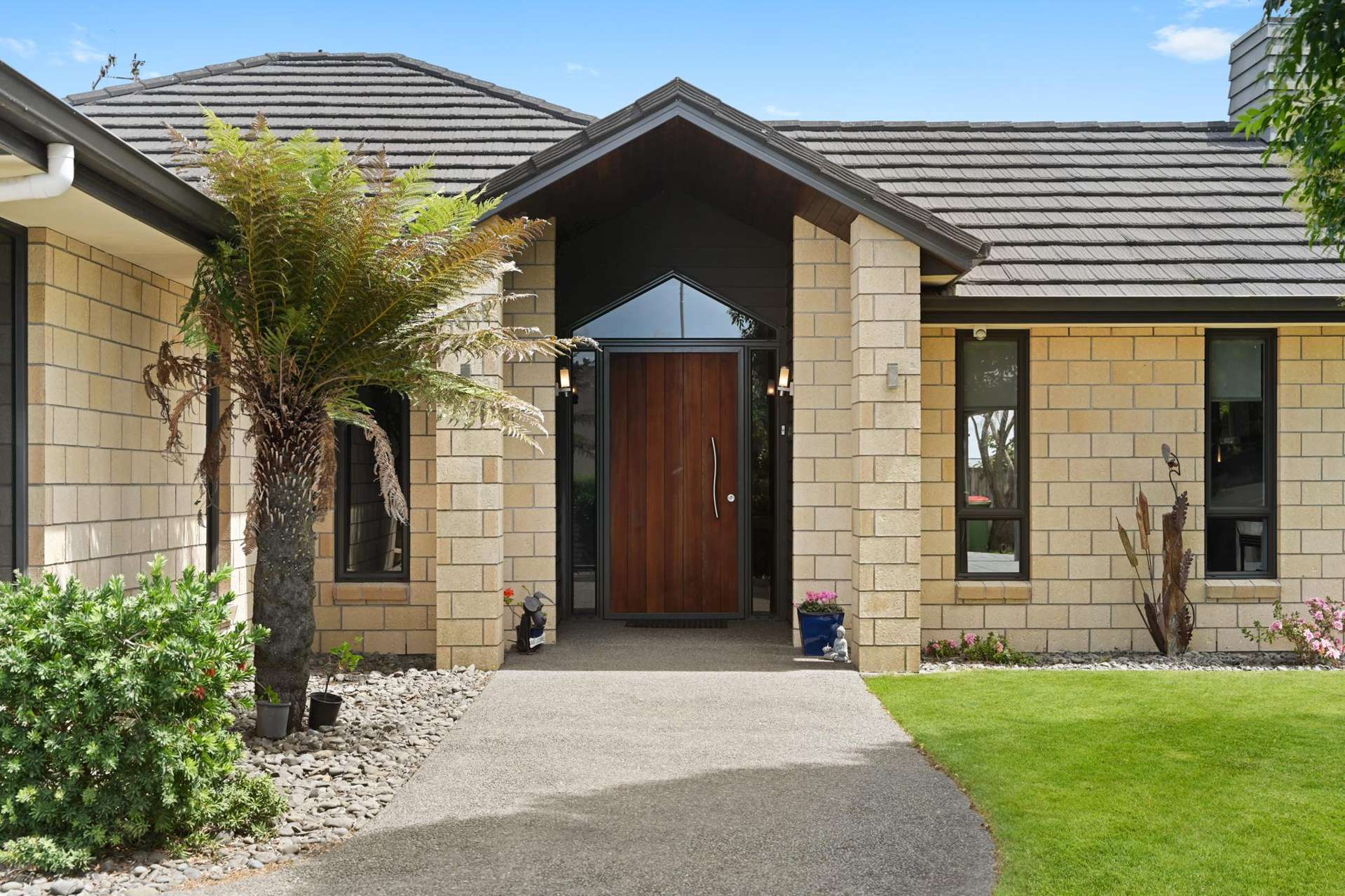 2 Ebony Court Rototuna North_0