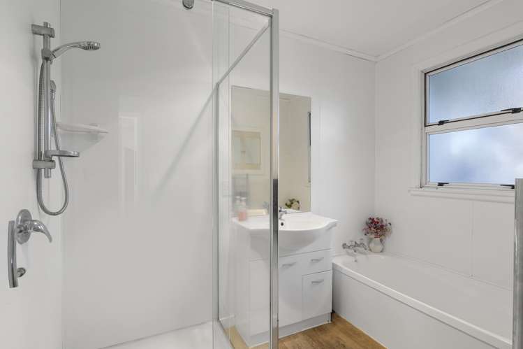 376 Racecourse Road Allenton_14