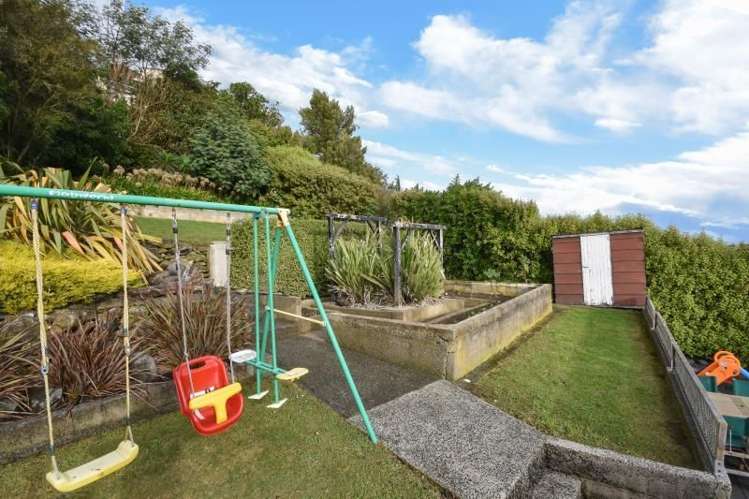 24 Angle Avenue Tainui_16