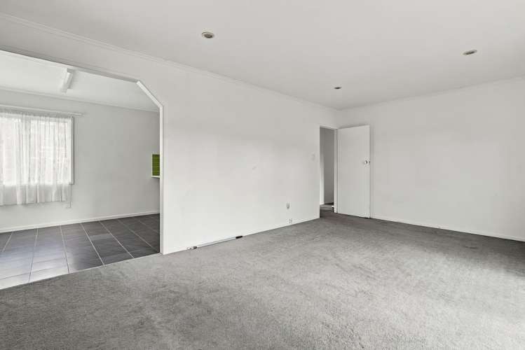 12 Papa Place_3