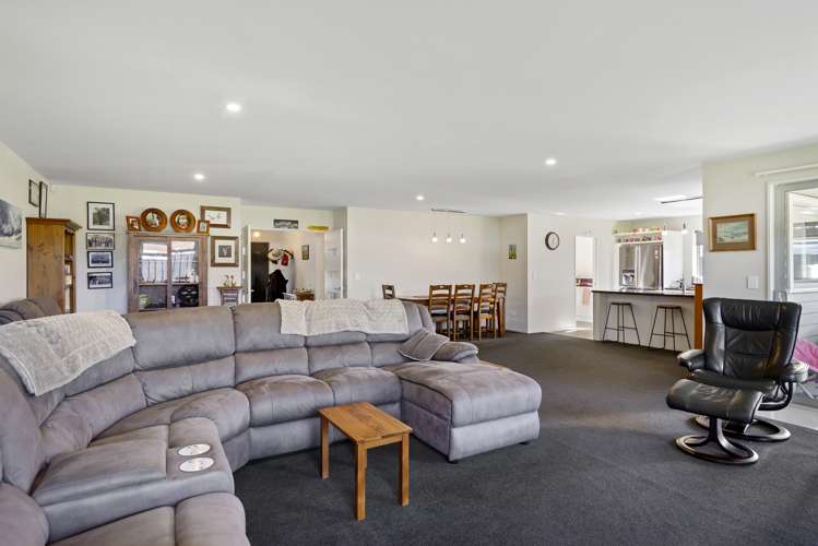 19 Craig Thompson Drive Lincoln_5