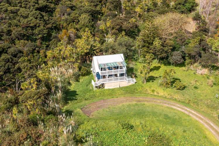 349 Hokianga Harbour Drive Omapere_19