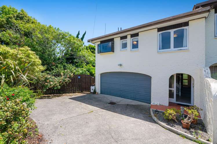 2/75 Carlisle Road_0