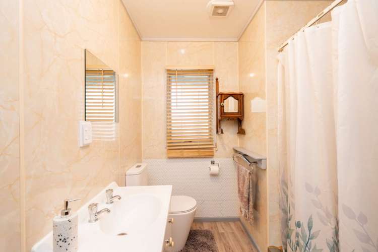 47 Lorn Street Glengarry_15