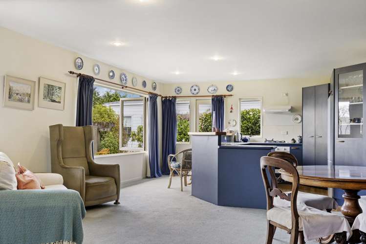 5B Awanui Street Hilltop_8