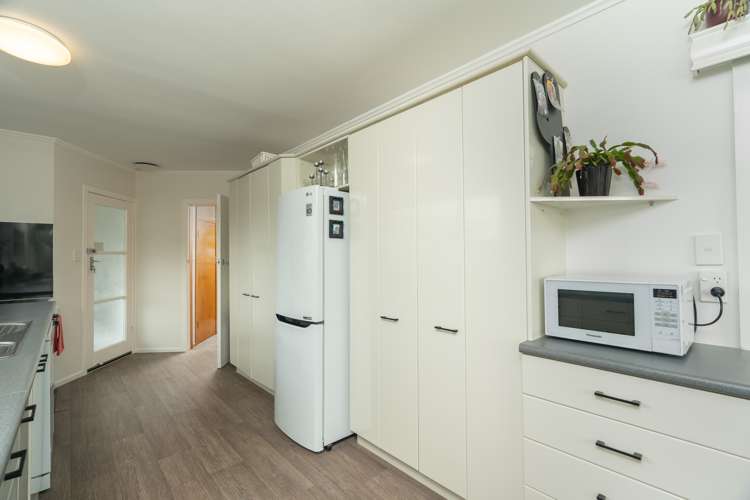 2 Erin Street Tikipunga_12