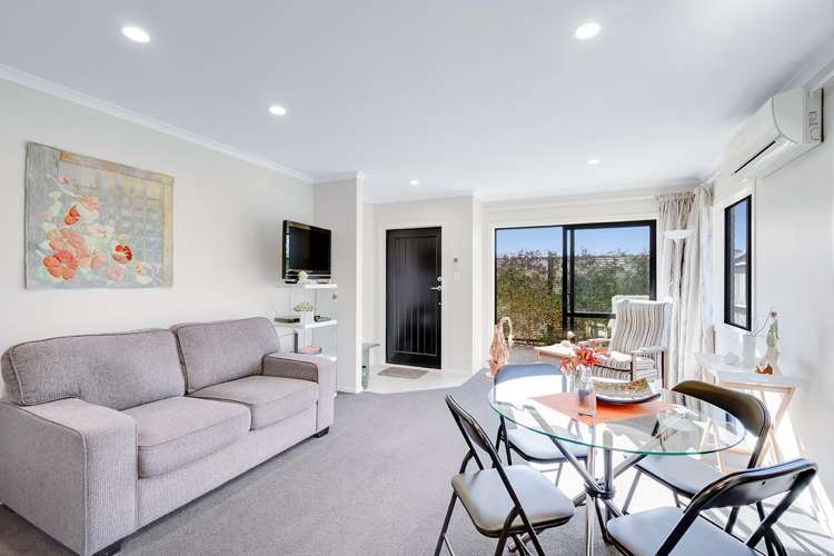 3/37 Saxbys Road_2