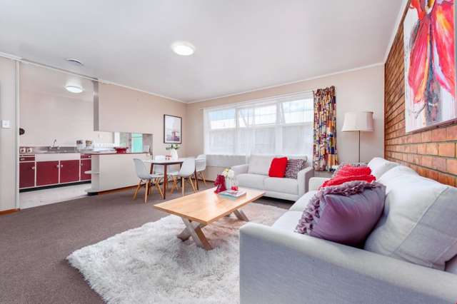 2/28 West Coast Road Glen Eden_2