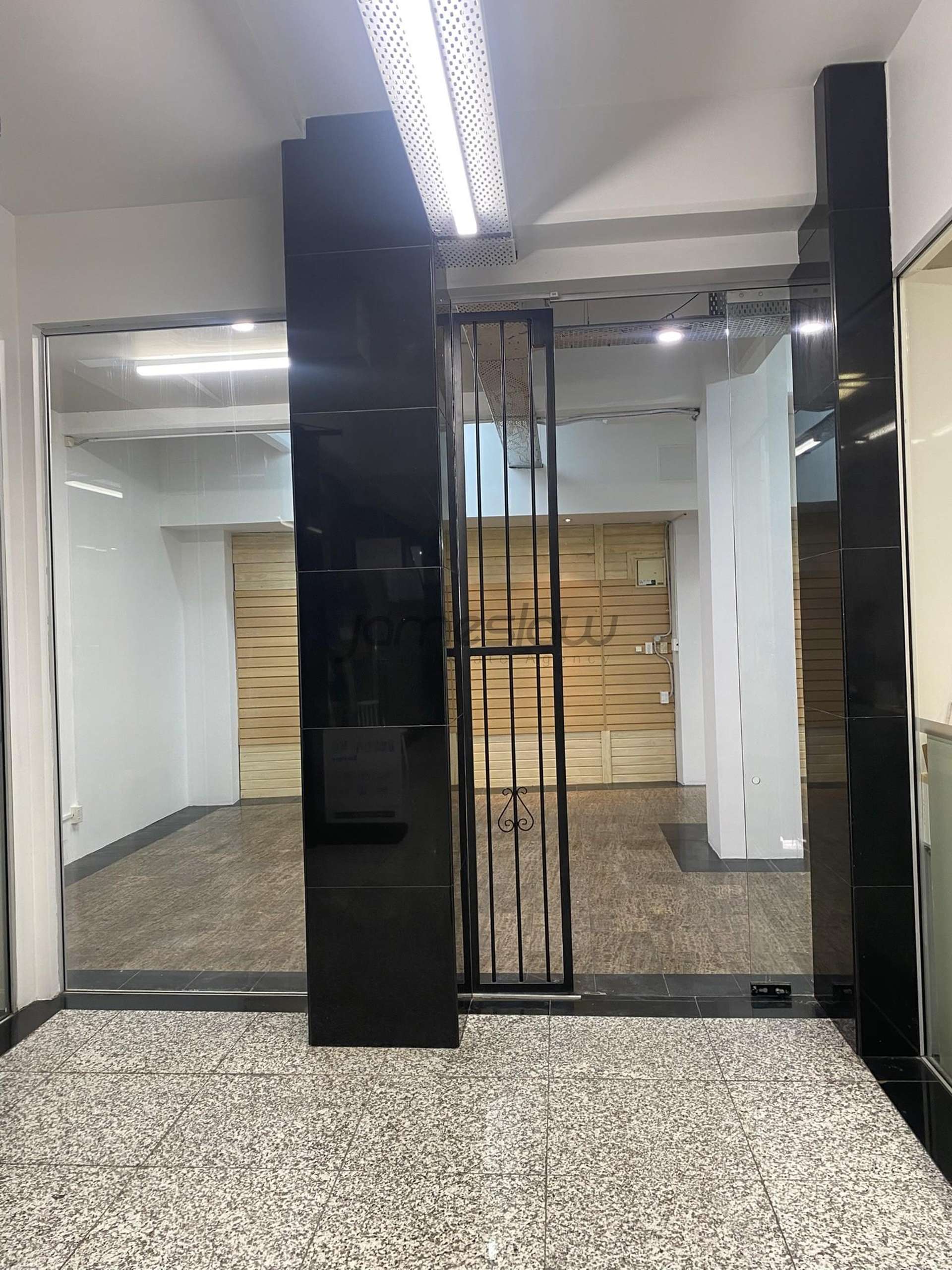 G8/166-174 Queen Street City Centre_0