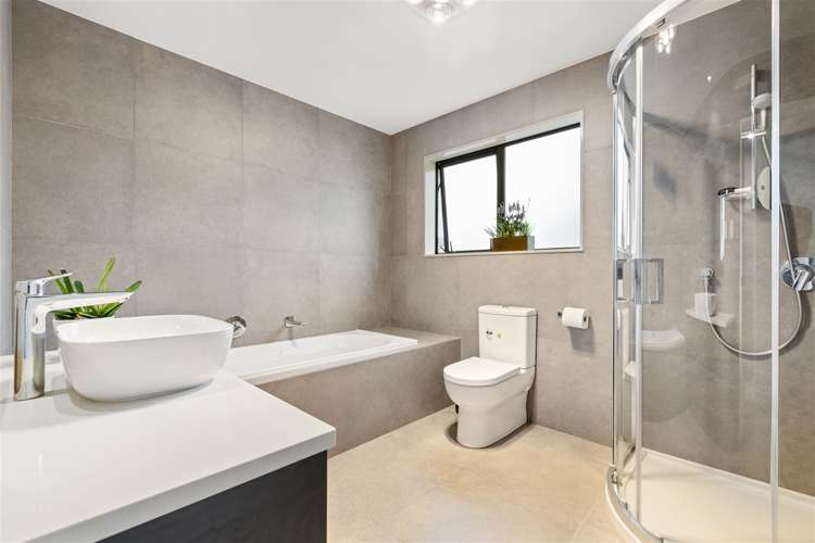 19 Hangar Lane Whenuapai_19