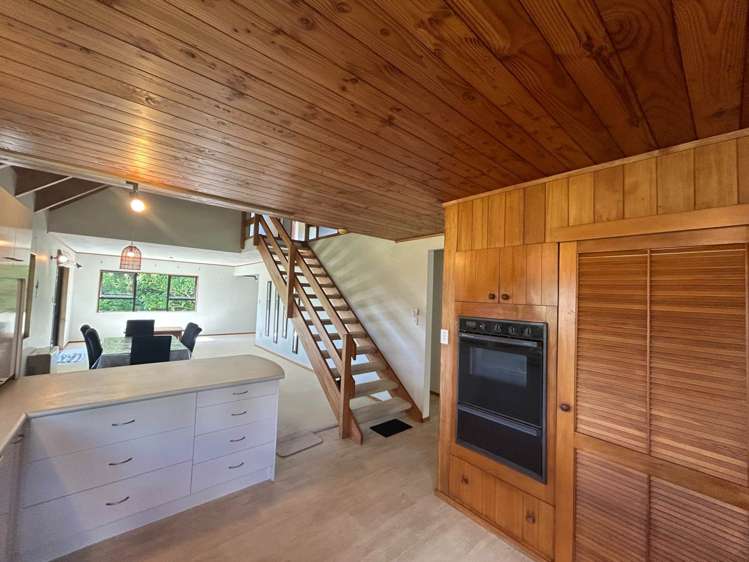 1 Dalmeny Close Murrays Bay_5