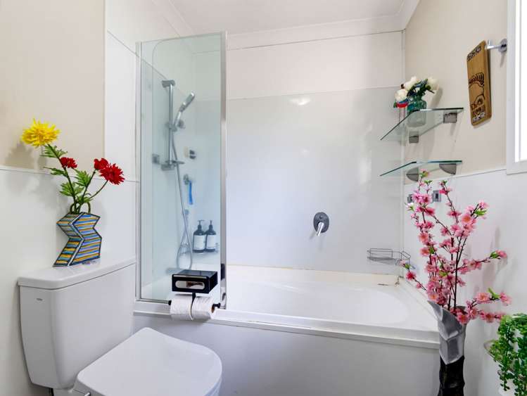 11 Norman Road Titirangi_12