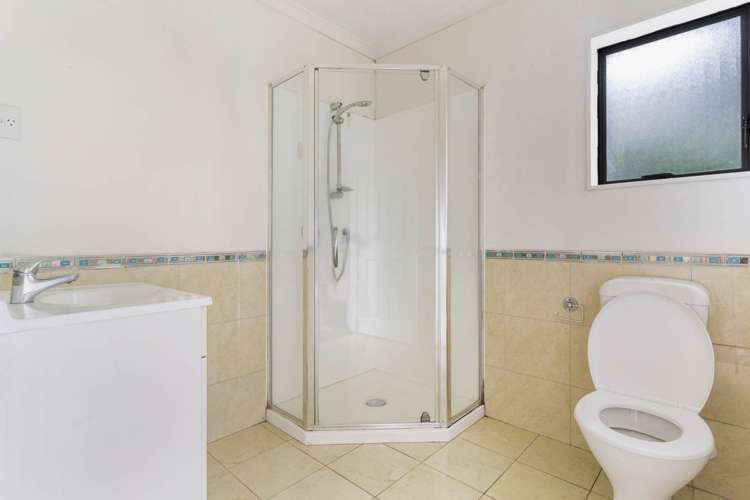 6 Exotic Place Massey_9