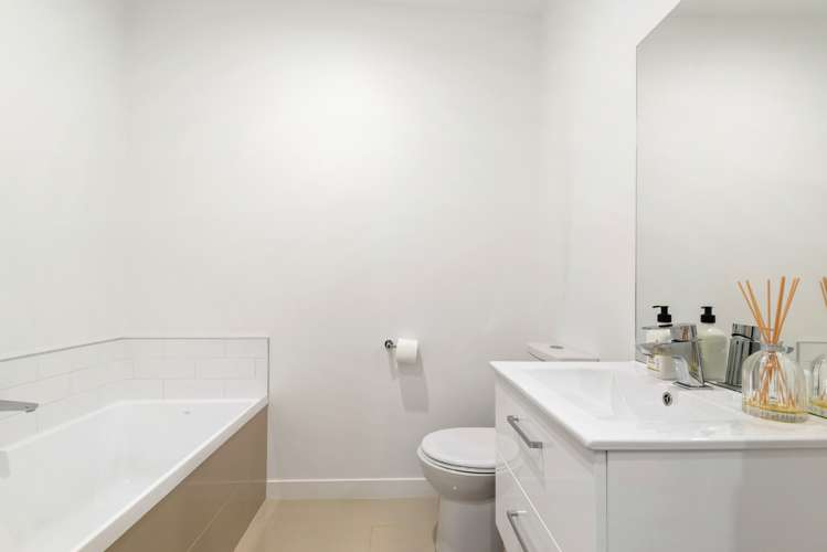 5/50 Ocean View Road Northcote_10