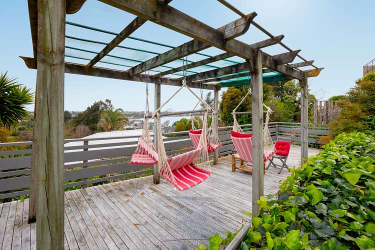 31 Philomel Crest Welcome Bay_13