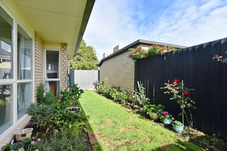 12/13 Sylvan Street Hillmorton_10