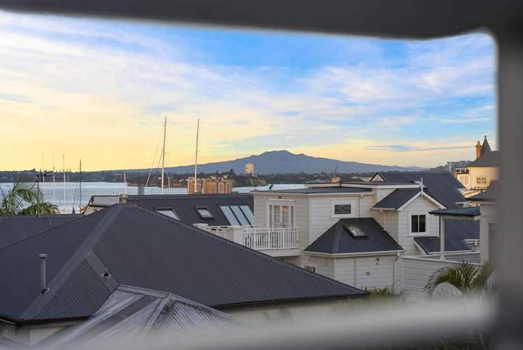 8 Yarborough Street St Marys Bay_9
