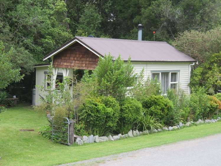 6 Lookout Road Mesopotamia_12