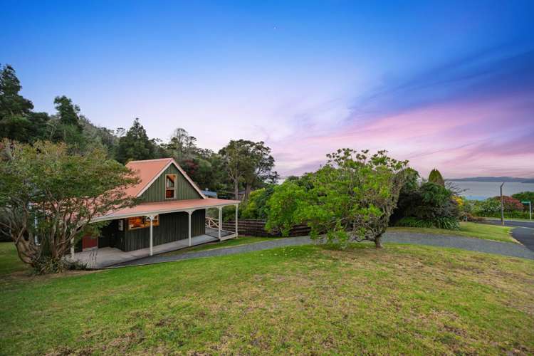 21 Mariners Grove Algies Bay_4