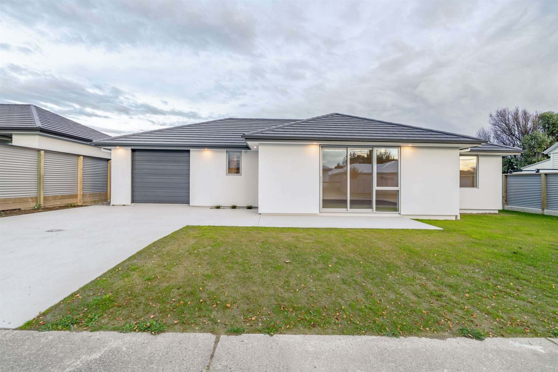 71 Lothian Crescent Strathern_0