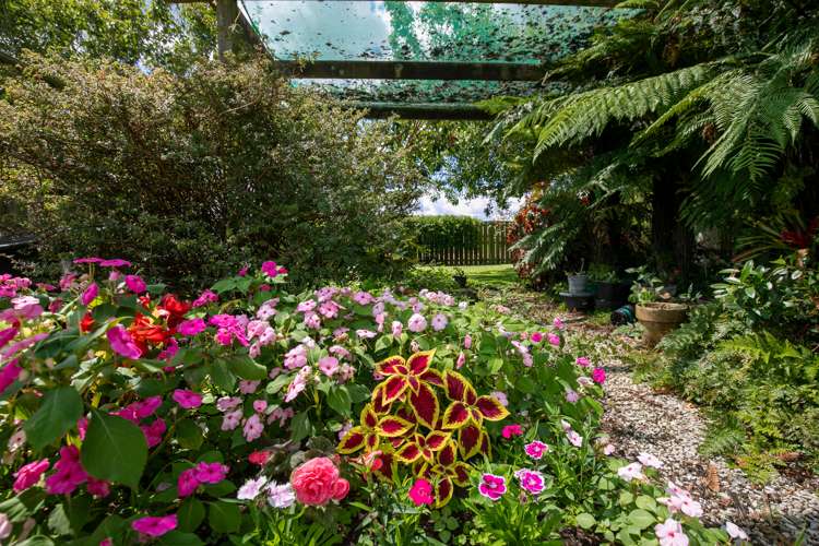 12 Ohinewai North Road Huntly_43