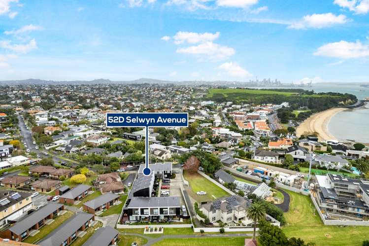 52d Selwyn Avenue Mission Bay_19