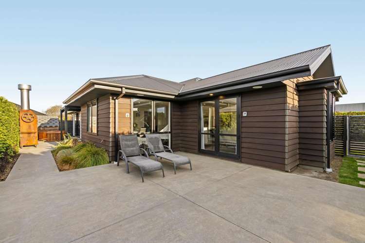 67 Liffey Springs Drive Lincoln_18
