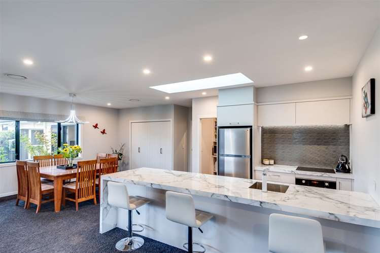 14 Aspiring Drive Poraiti_6