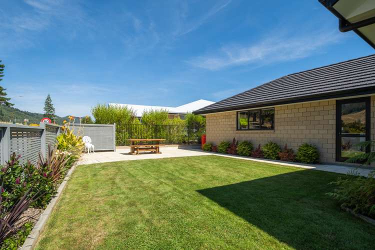 10 Admiralty Place Waikawa_26