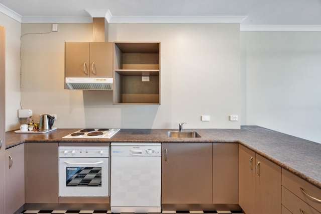 3a/3 Shakespeare Road Napier South_2