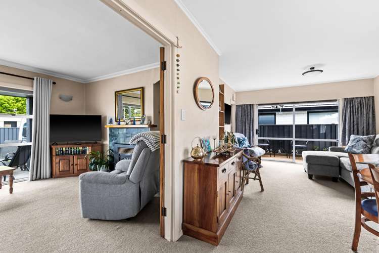 53 Menin Road Onekawa_10