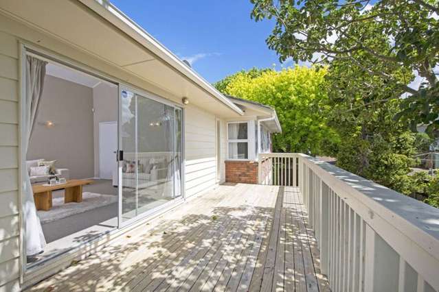 8 Portadown Avenue Pakuranga Heights_2