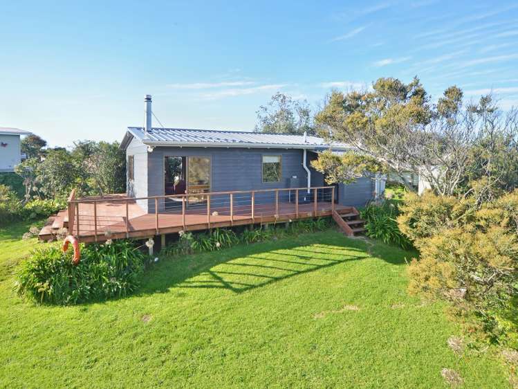 55 Pinedale Crescent Riversdale Beach_3