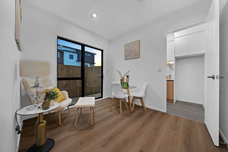 26 Castlebane Drive Flat Bush_19