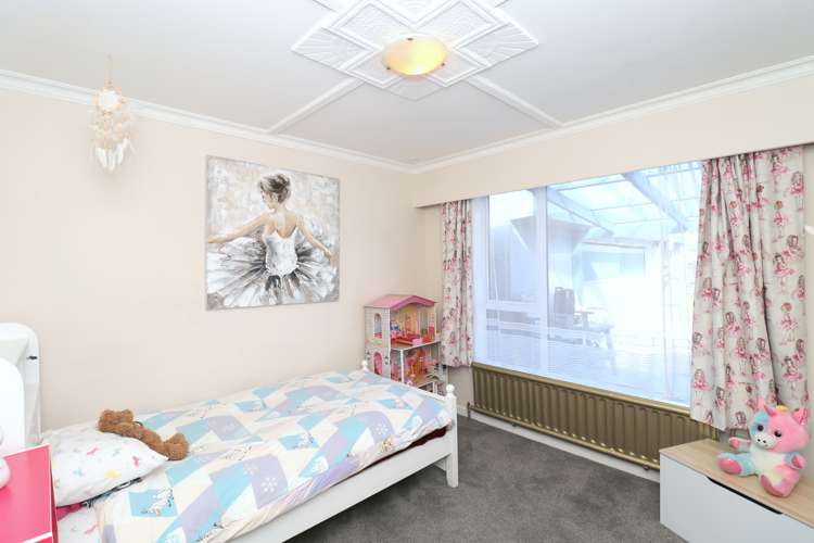 400 North Road Waikiwi_22