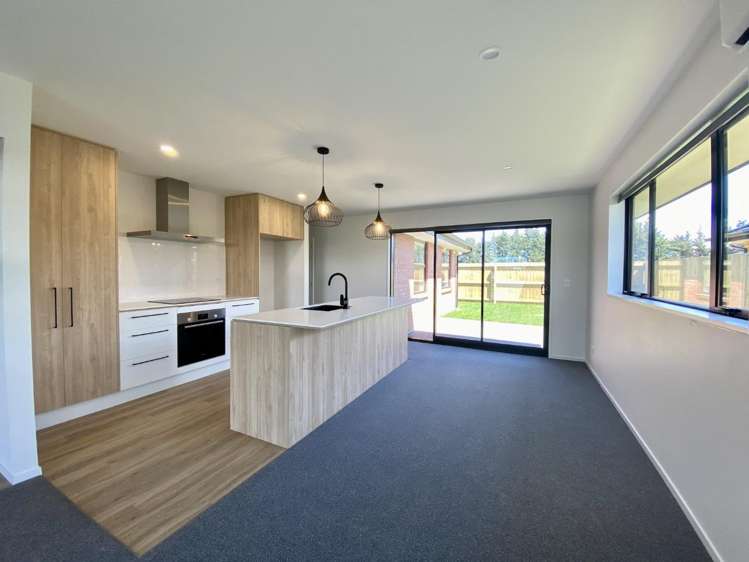 28 Dallimore Drive 10145_8