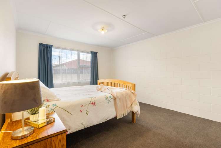 2/27a Bantry Street Alexandra_5