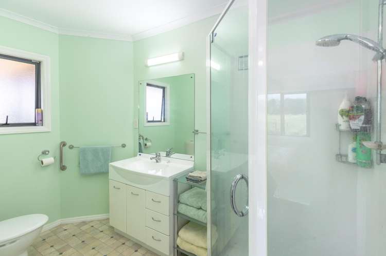 62 Thomas Road Carterton_14