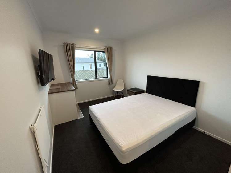 1A/23 Hibiscus Avenue Hamilton Lake_1