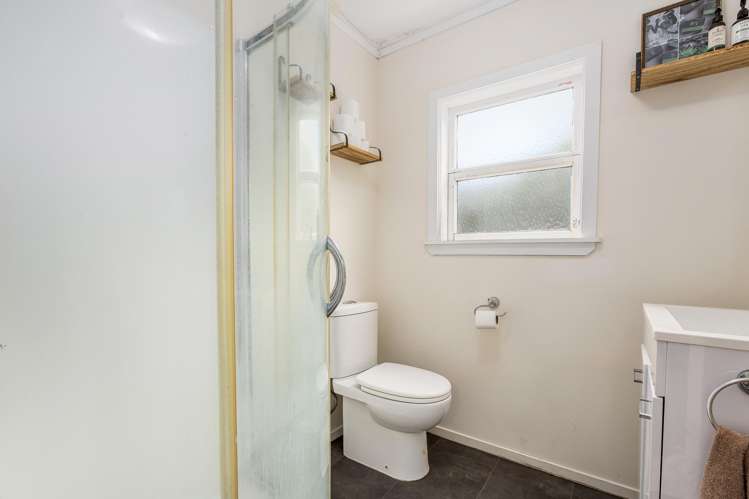 62 Severn Street Island Bay_20