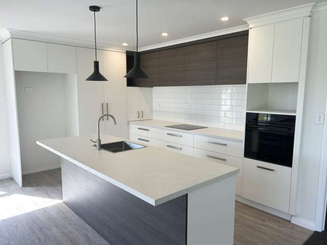 92 Blairlogie Close Otatara_3