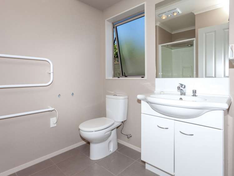 2 Edward Bullen Place Thames_10