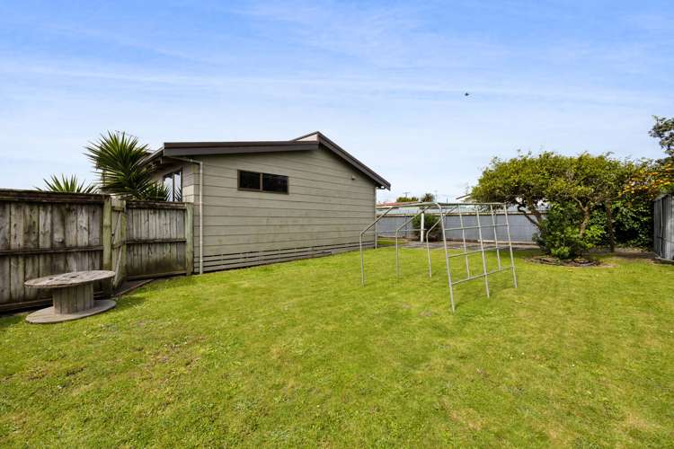 7 Green Lane Hawera_22