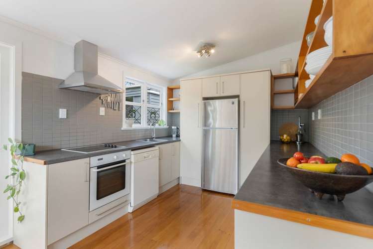 178 Hutchinson Avenue New Lynn_7