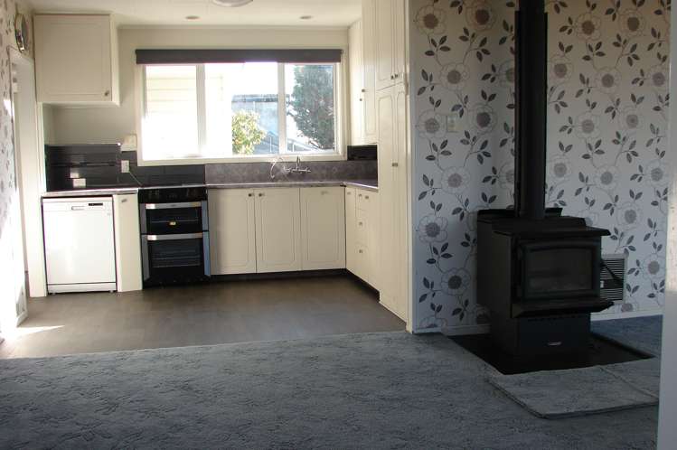 19 Lake Road Longbush_2