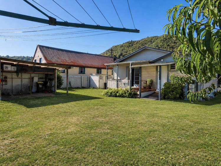 58 Bridge Street Reefton_9