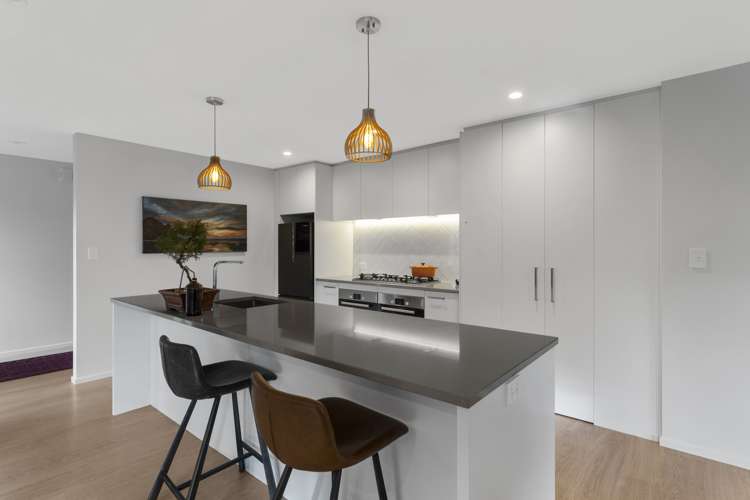 50 Resolution Drive Whitby_9