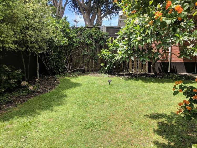 2/31 Tennyson Avenue Takapuna_10