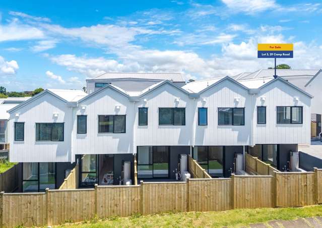 Stylish Living on Corner Site