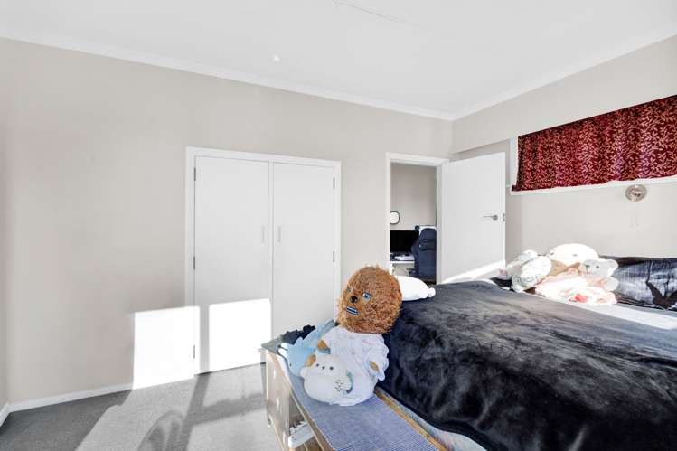 61 Collins Street Hawera_9